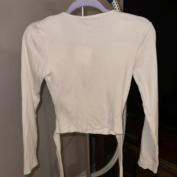 Zara wrap top, NWT - Picture 3 of 3